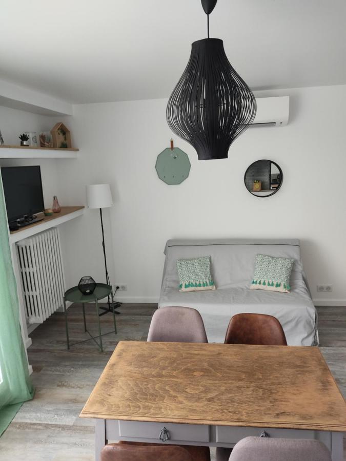 Appartement Climatise Avec Balcon,Wifi, Proche Remparts Avignon Ngoại thất bức ảnh